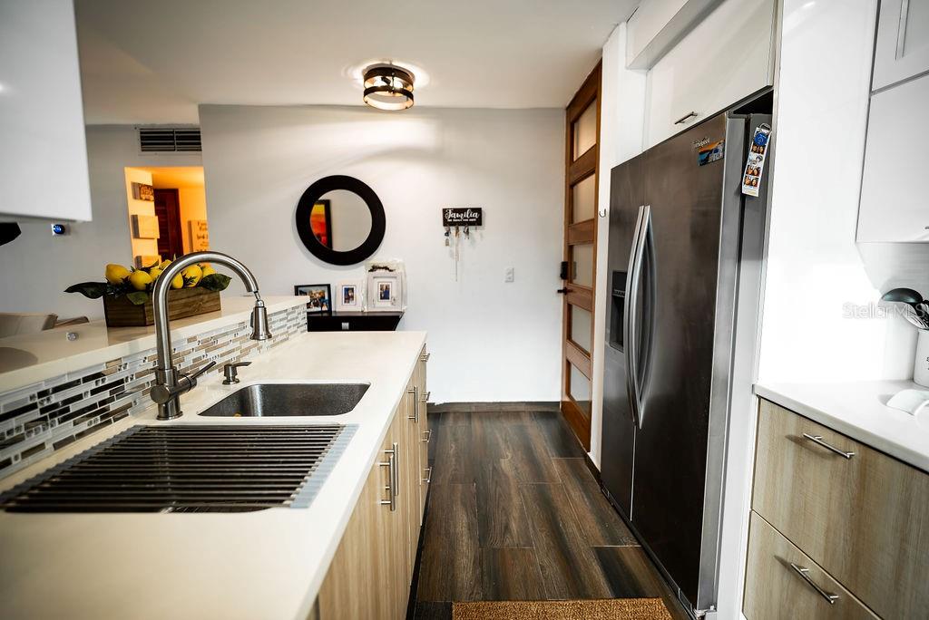 3409 AVE. ISLA VERDE #306