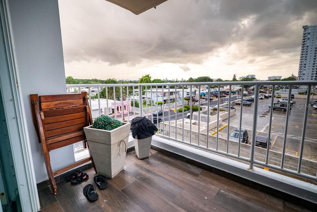 3409 AVE. ISLA VERDE #306