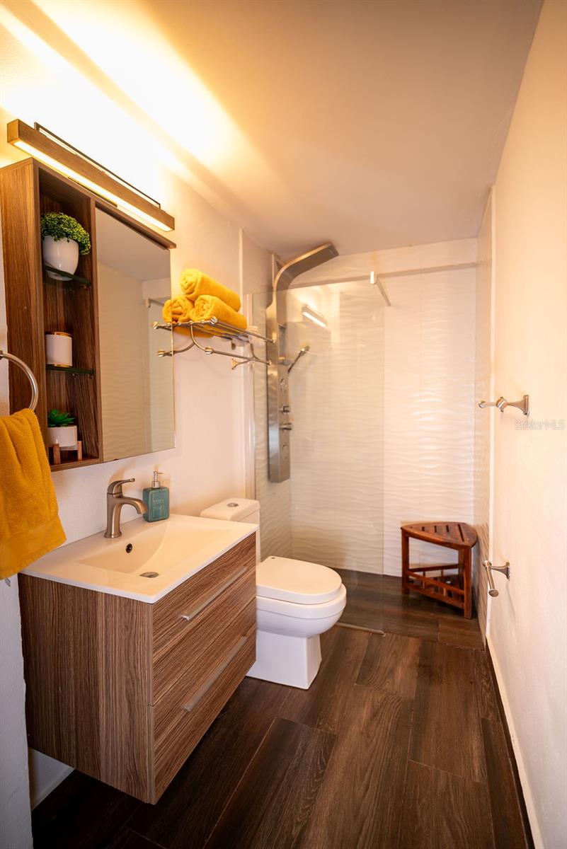 3409 AVE. ISLA VERDE #306