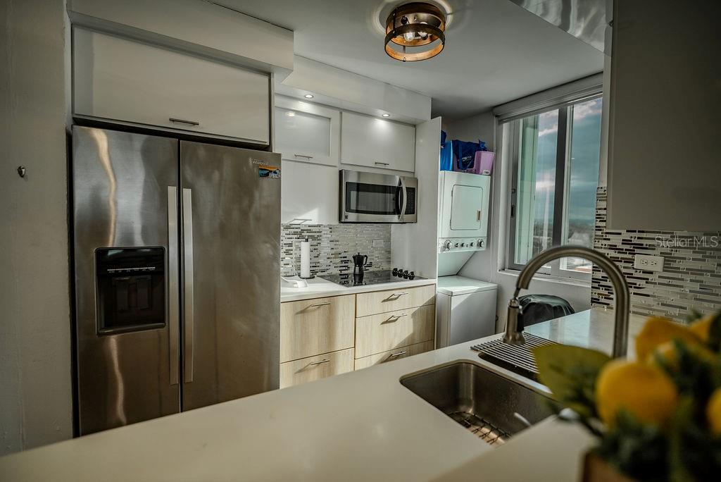 3409 AVE. ISLA VERDE #306