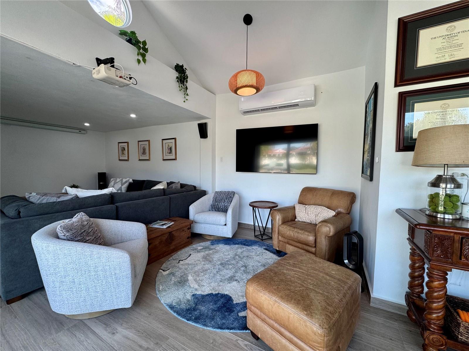 173 CAMINO DE LOS JAZMINES