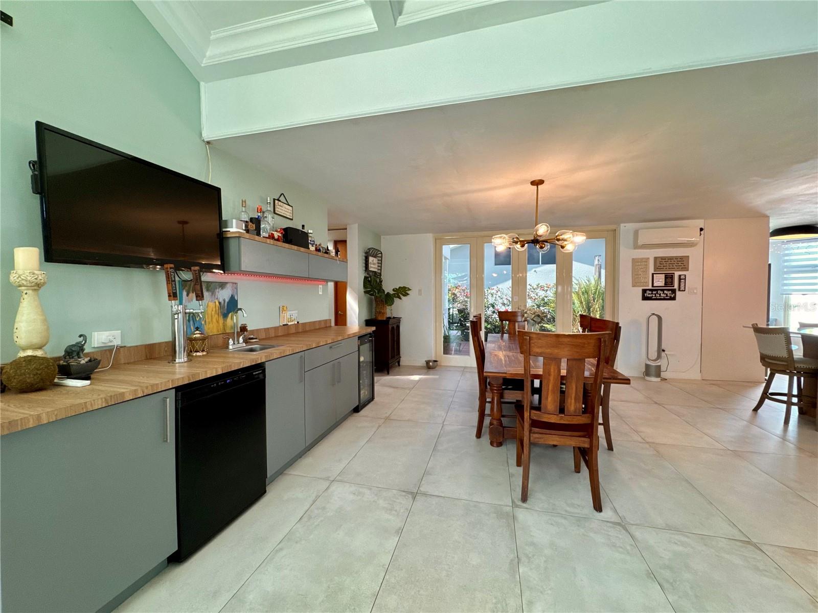 173 CAMINO DE LOS JAZMINES