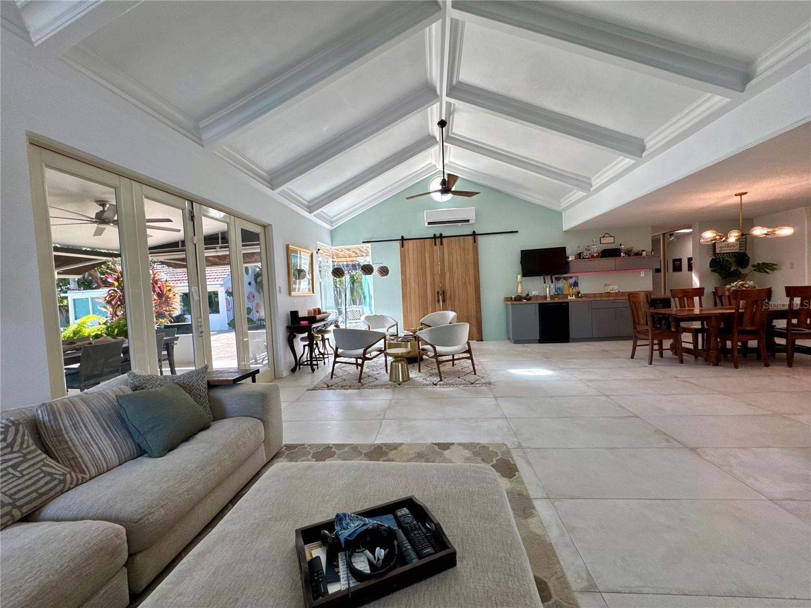 173 CAMINO DE LOS JAZMINES