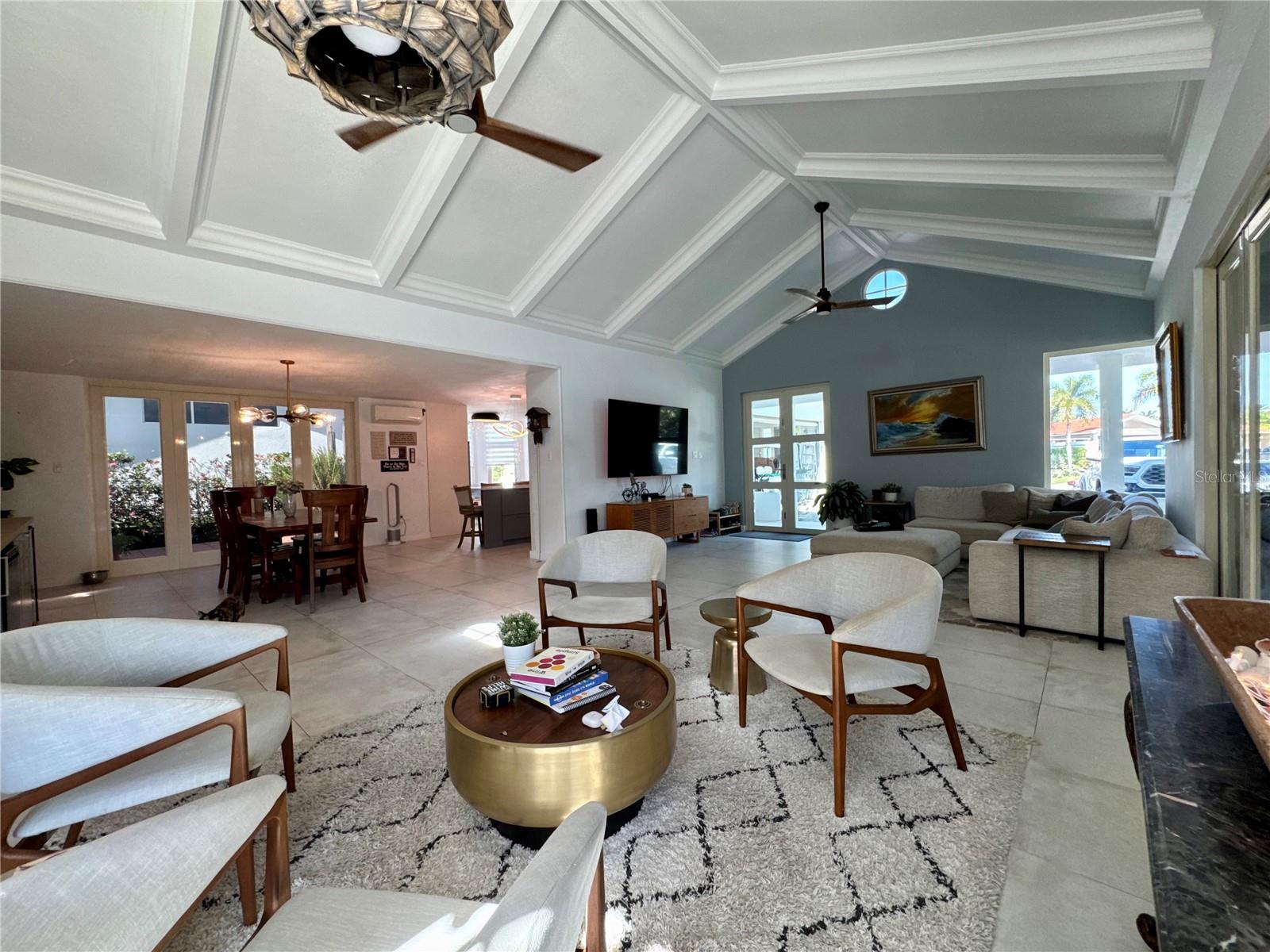 173 CAMINO DE LOS JAZMINES