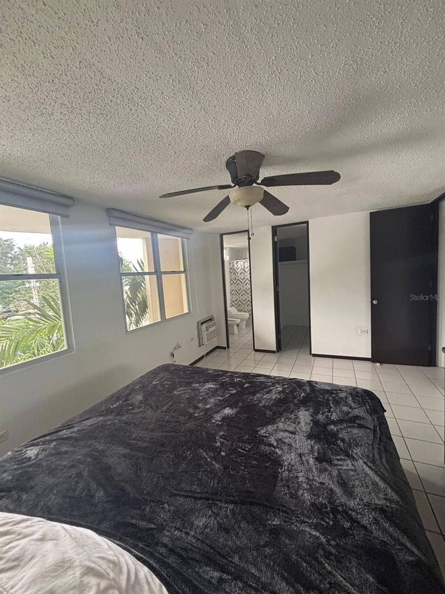 Ave Lopategui VILLAS DE PARKVILLE 2 #EF-3