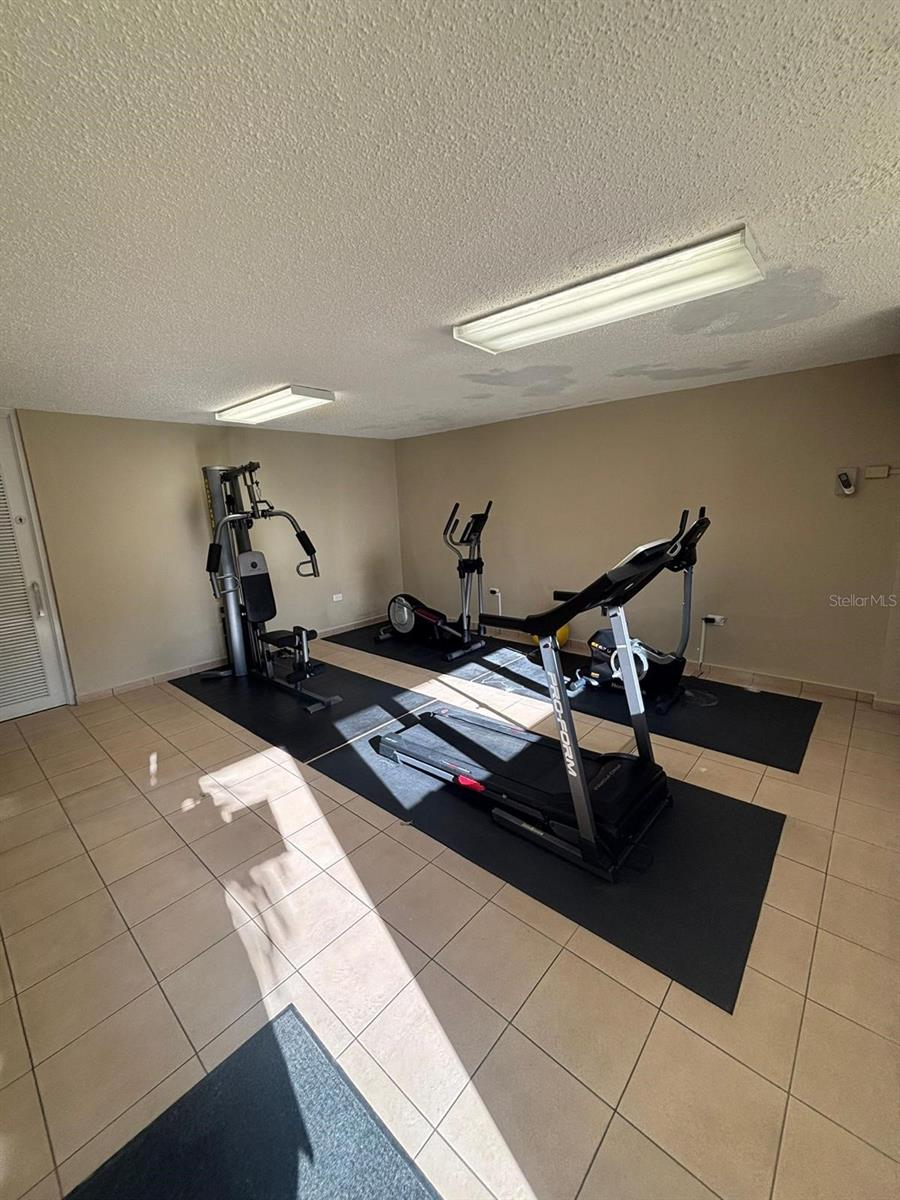 Ave Lopategui VILLAS DE PARKVILLE 2 #EF-3