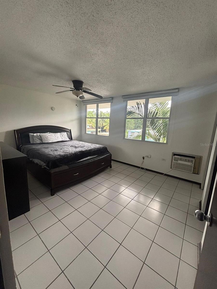 Ave Lopategui VILLAS DE PARKVILLE 2 #EF-3