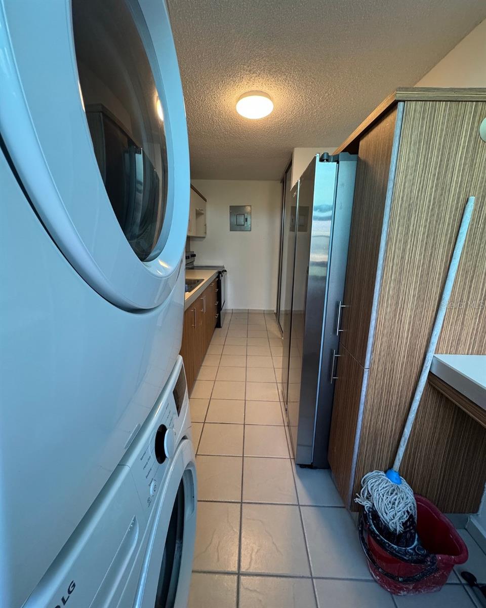 17 CALLE REGINA MEDINA COND. ATRIUM PARK #Apt. A-308