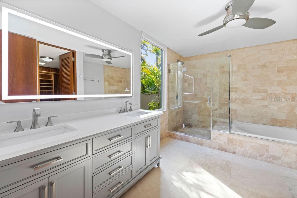 327 CAMINO DEL GUAMA