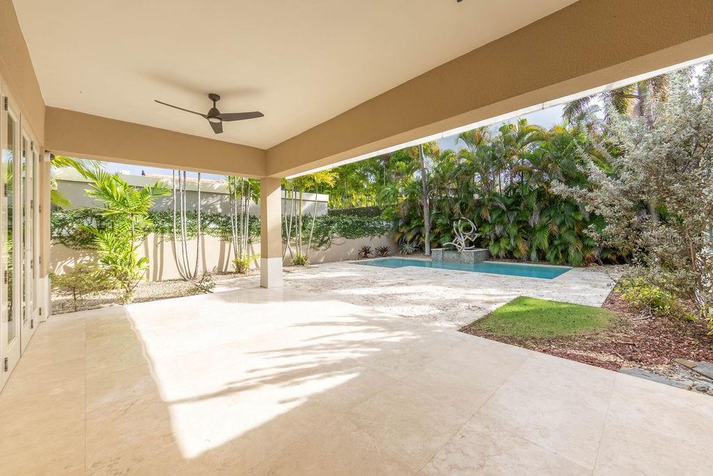 327 CAMINO DEL GUAMA