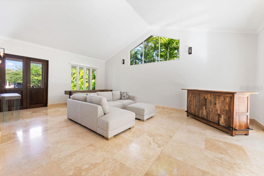 327 CAMINO DEL GUAMA