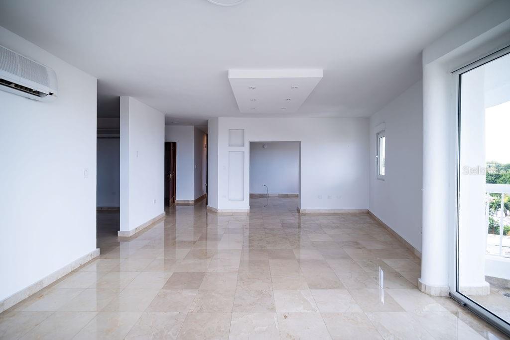 1010 CALLE ORQUID #601