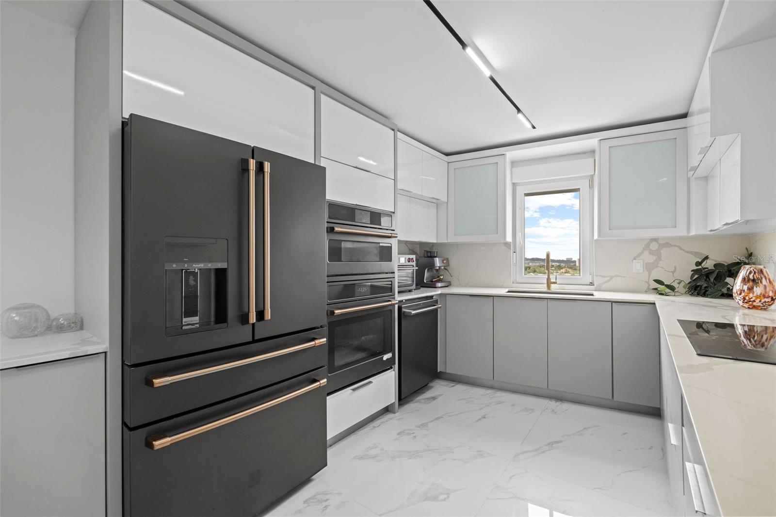 1010 CALLE ORQUID #1106