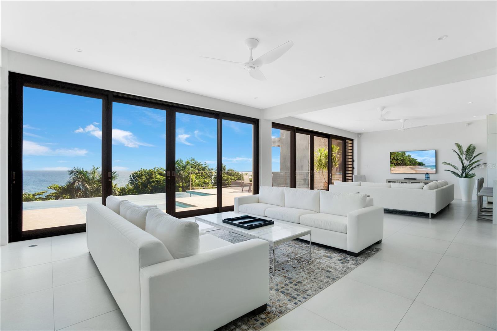 Carr 413 CALLE COLINA LINDA BO. PUNTAS