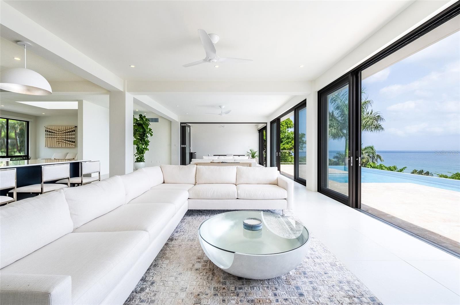 Carr 413 CALLE COLINA LINDA BO. PUNTAS