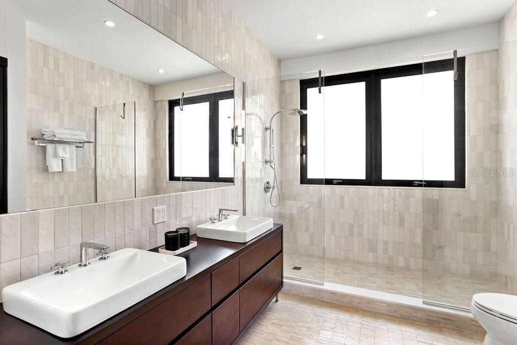 Carr 413 CALLE COLINA LINDA BO. PUNTAS