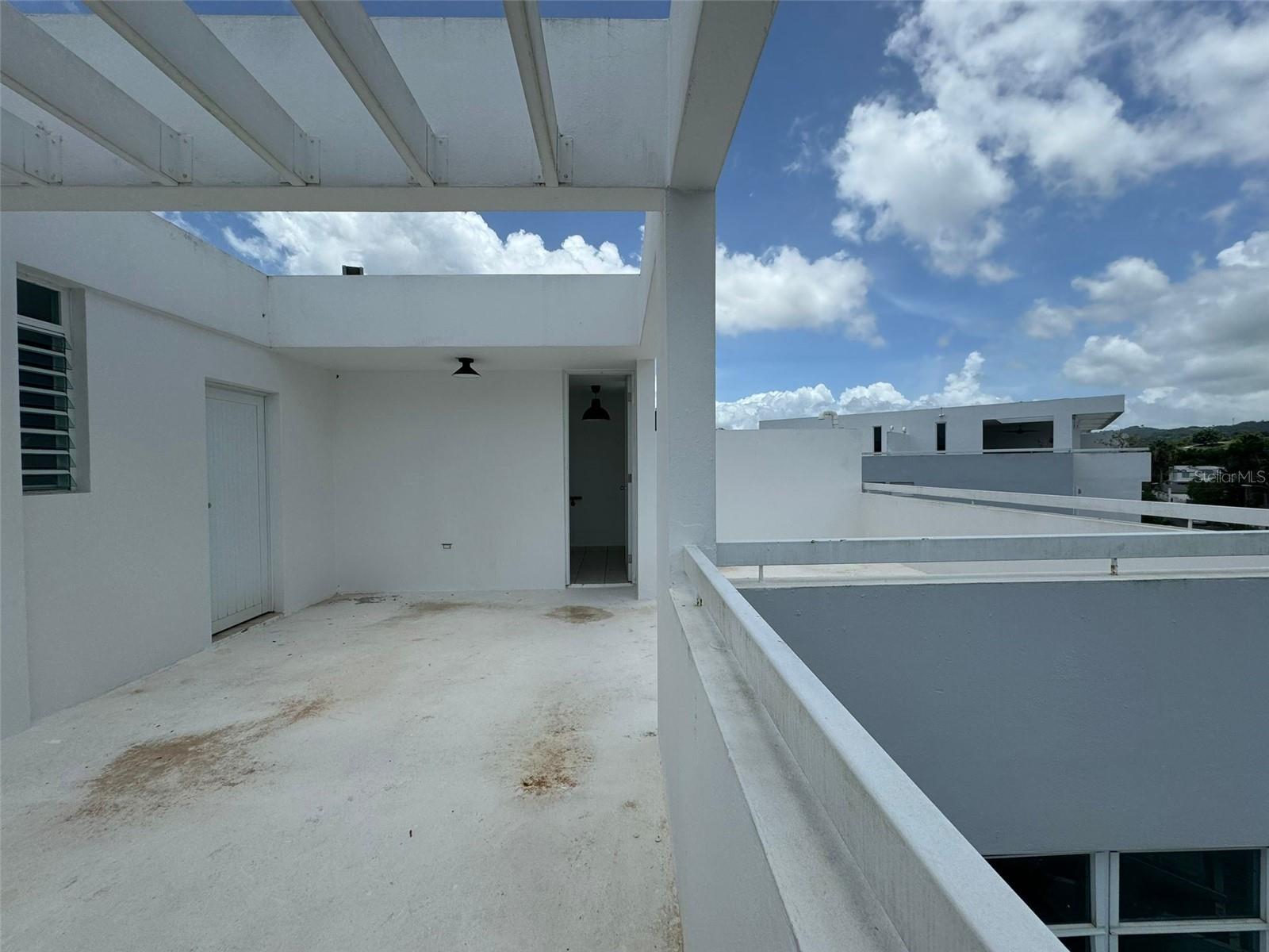 29 CALLE BASILIO CATALA #210