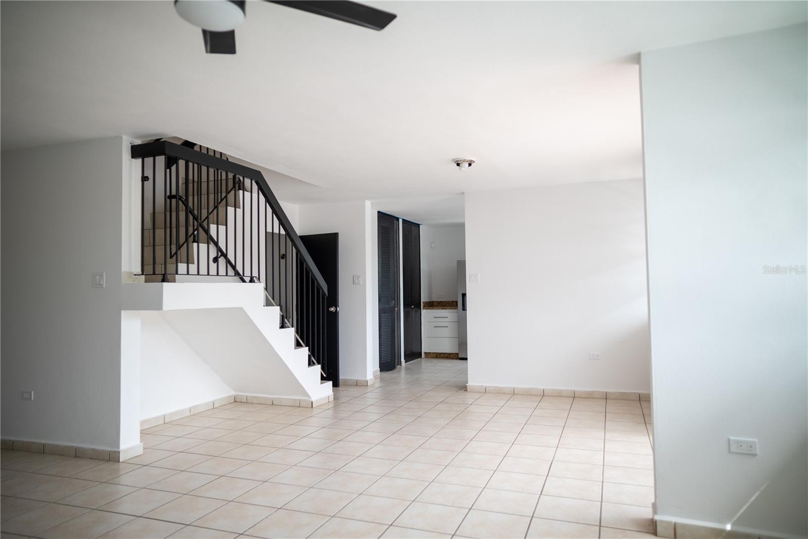 29 CALLE BASILIO CATALA #210