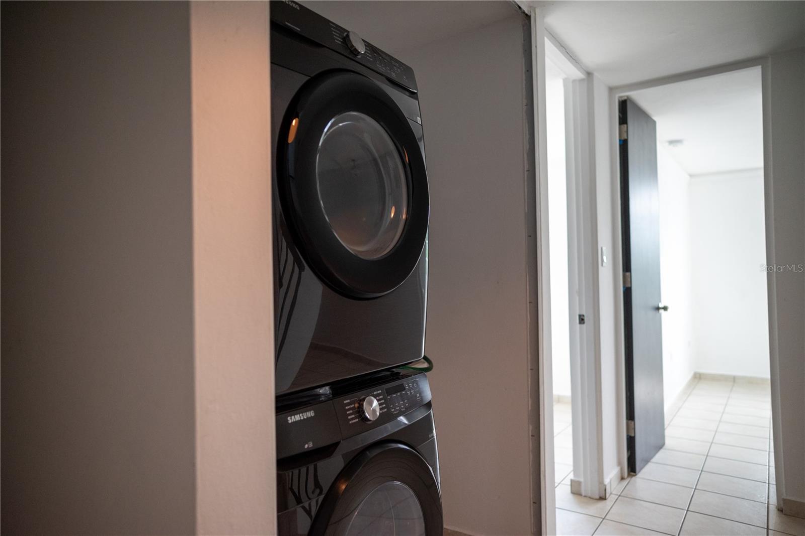 29 CALLE BASILIO CATALA #210