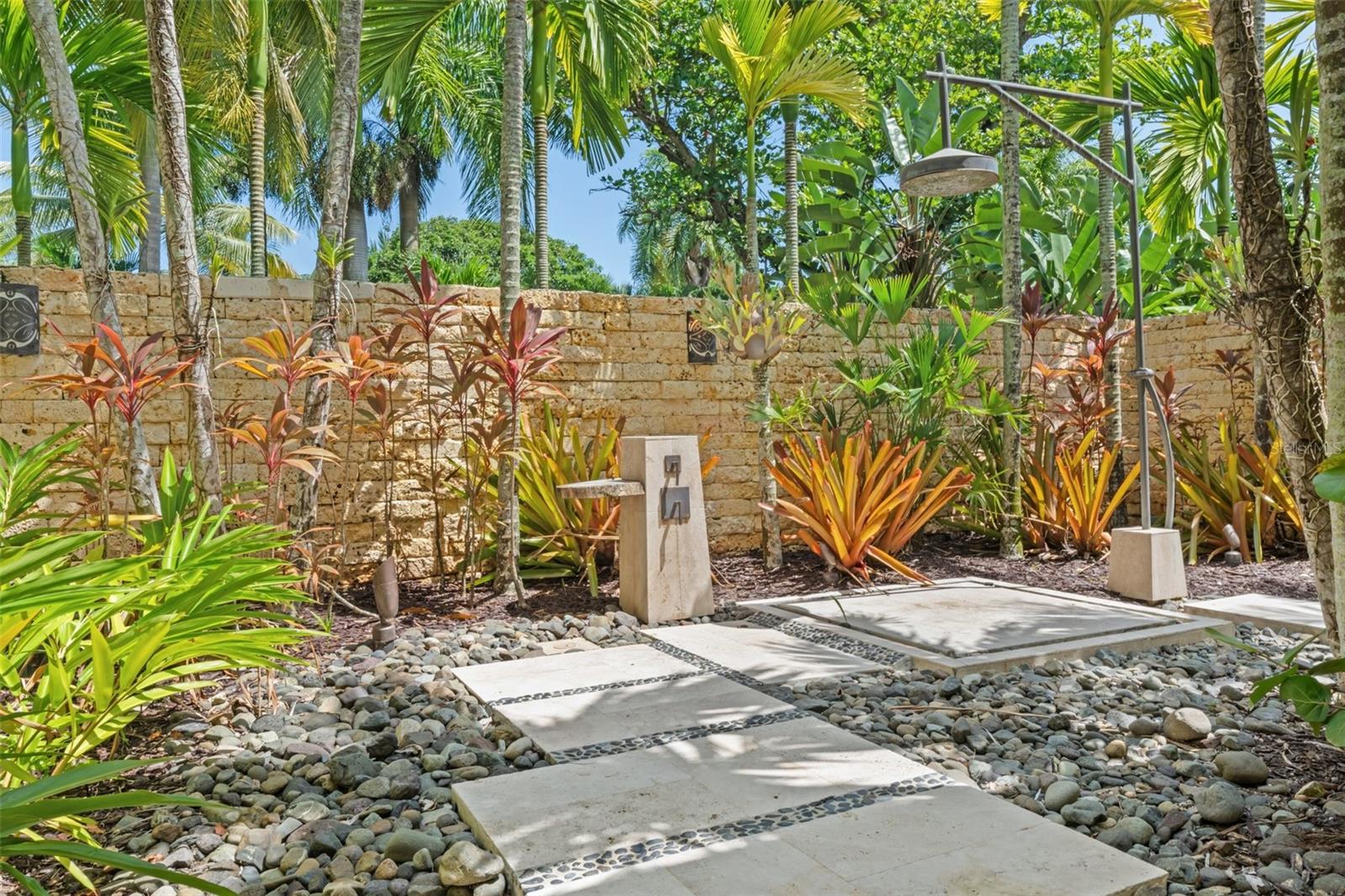 2200 DORADO BEACH DR #3