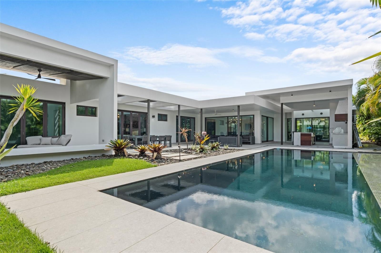 377 DORADO BEACH EAST