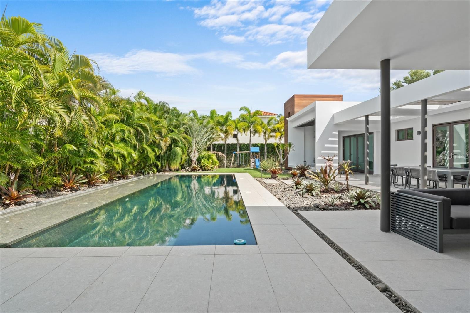 377 DORADO BEACH EAST