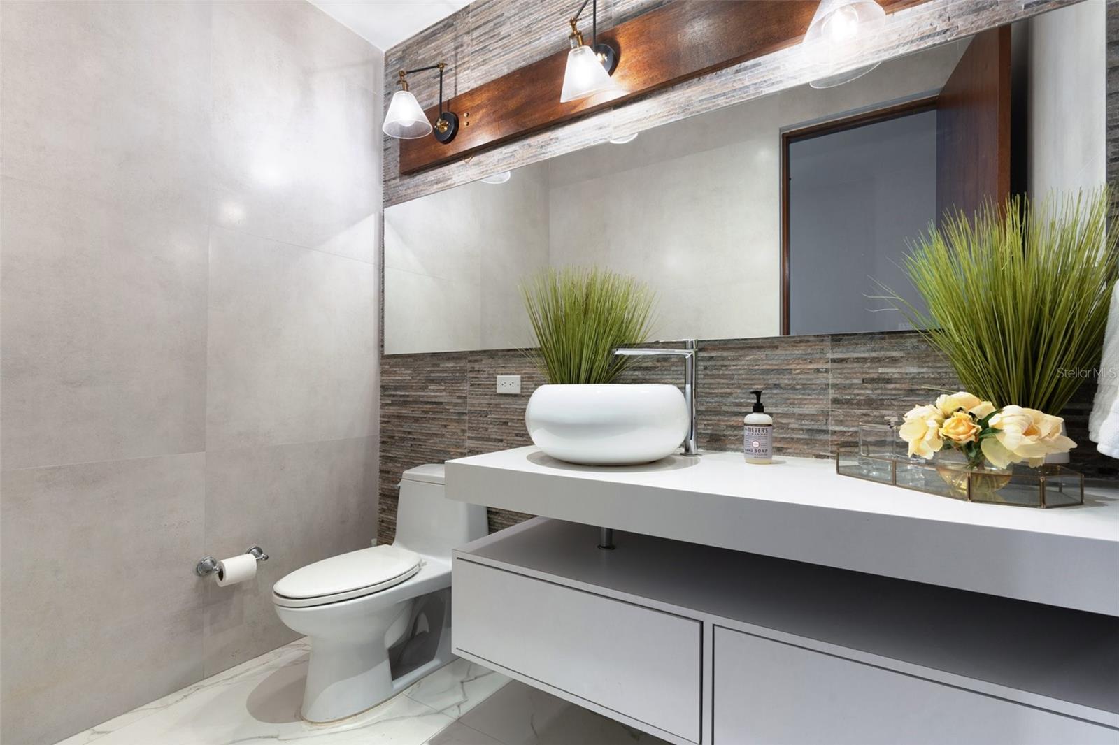 427 DORADO BEACH EAST