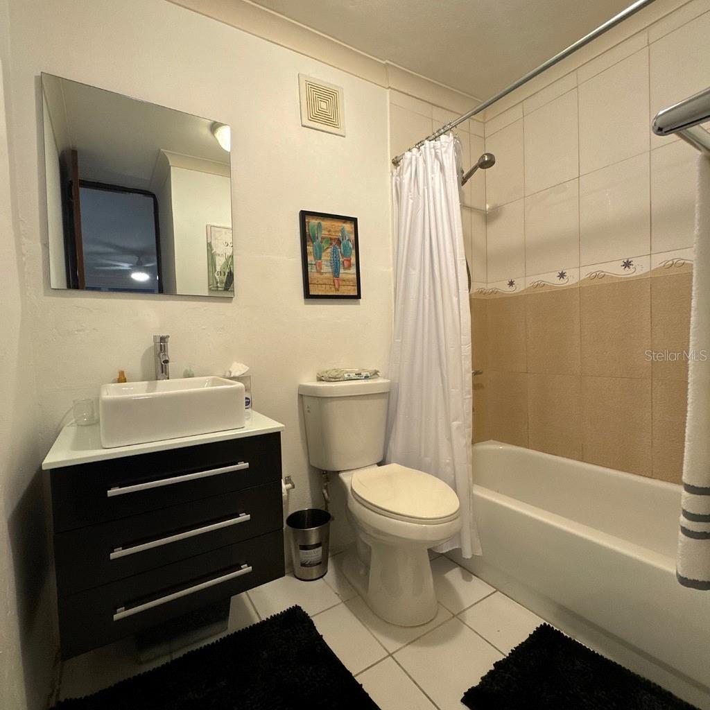 E-B COND. COSTAMAR BEACH VILLAGE #205