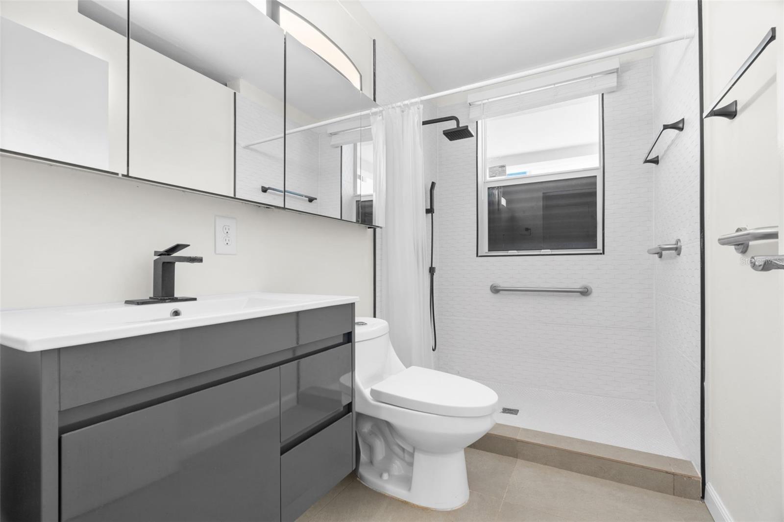 40 PASEO LA BALANDRA CERRO GORDO