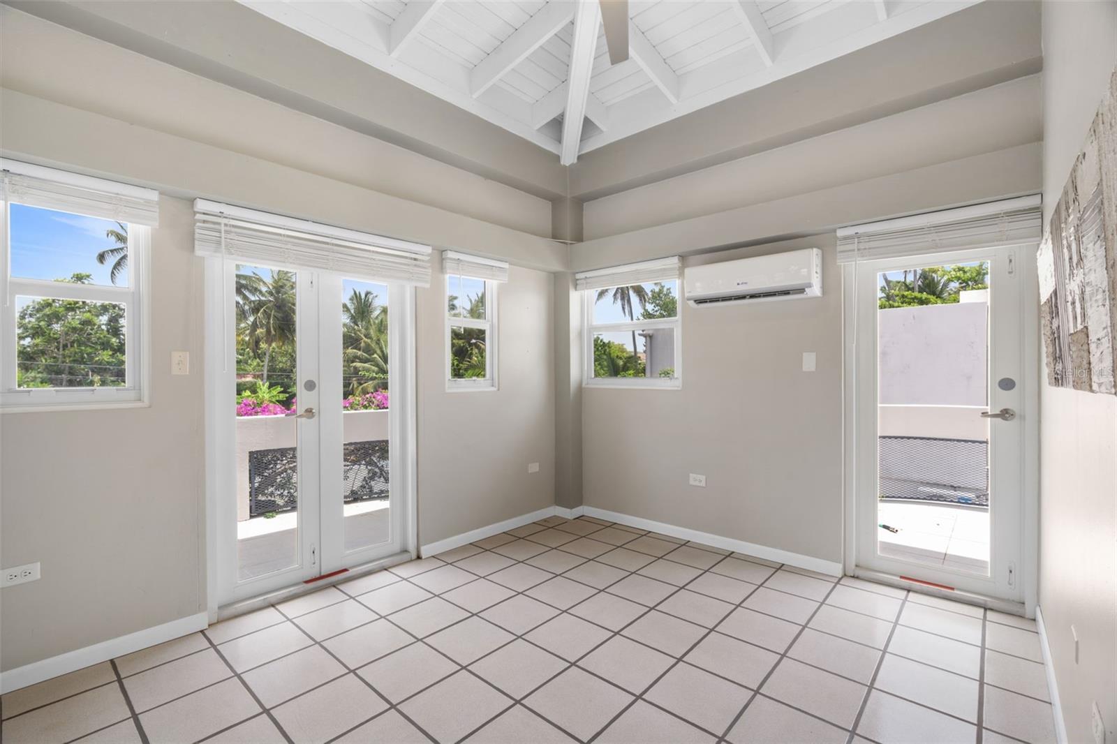 40 PASEO LA BALANDRA CERRO GORDO