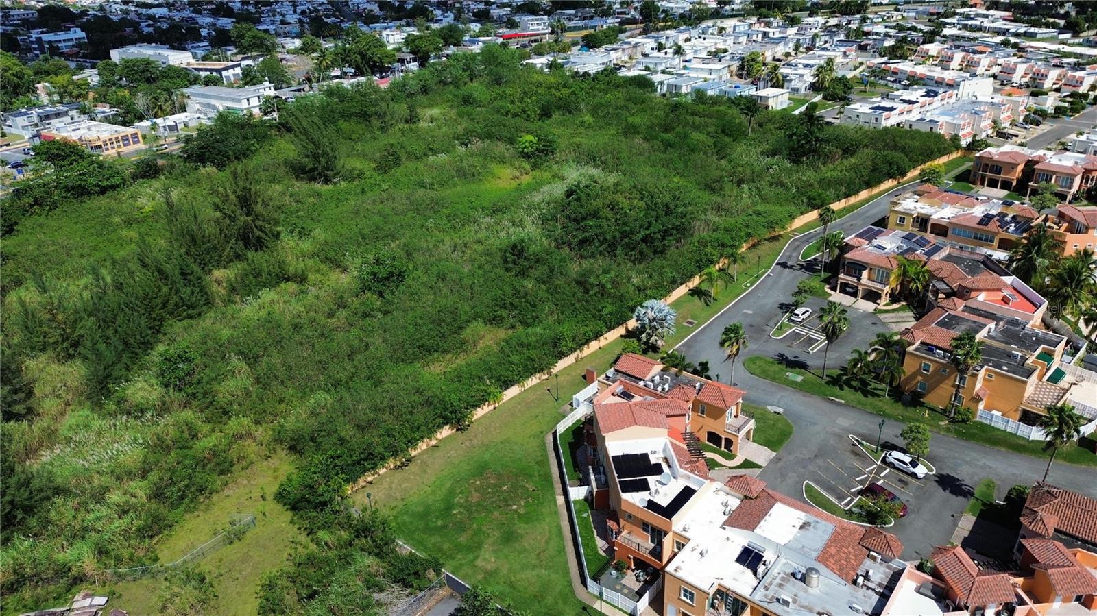 BO HIGUILLAR CARR. 695 KM. 3.2