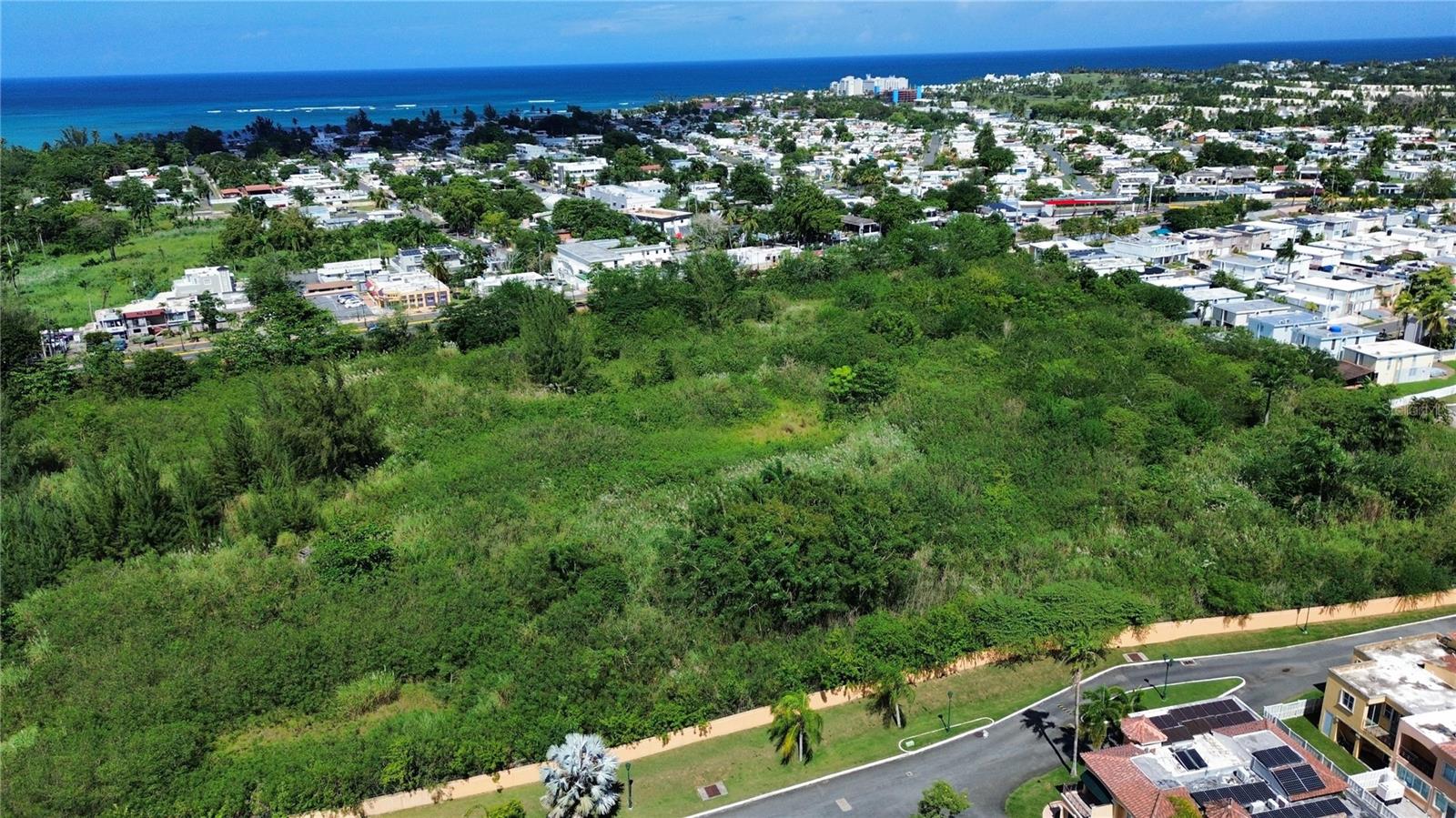 BO HIGUILLAR CARR. 695 KM. 3.2