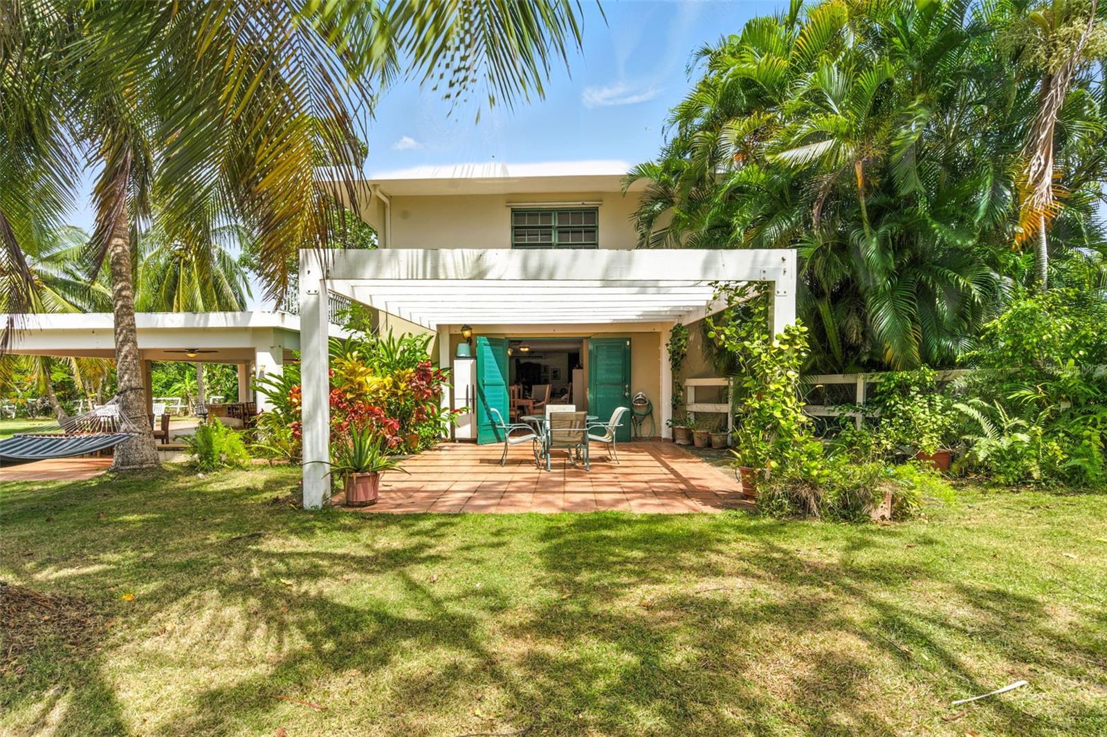 6 HACIENDA MARGARITA