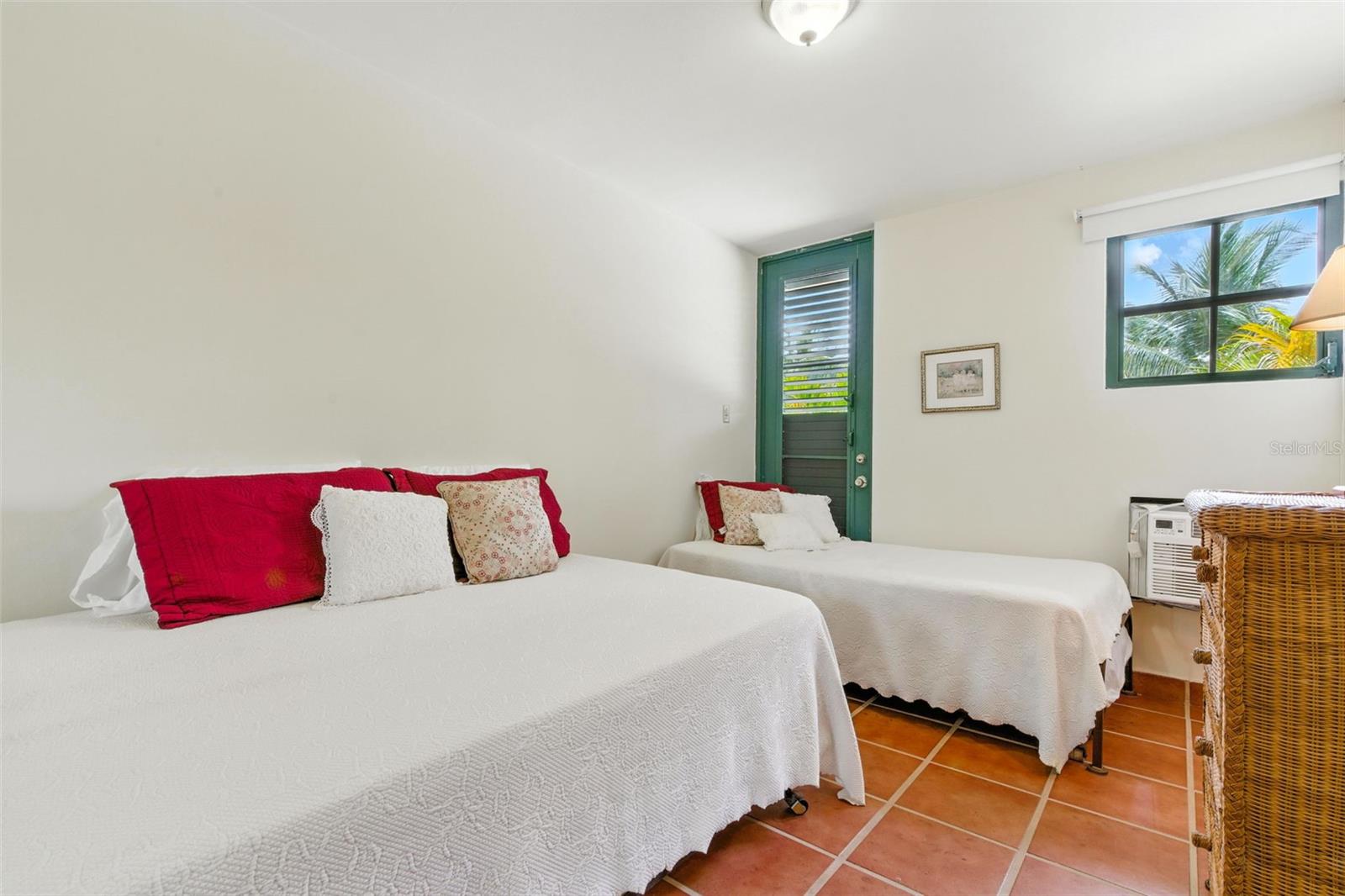 6 HACIENDA MARGARITA