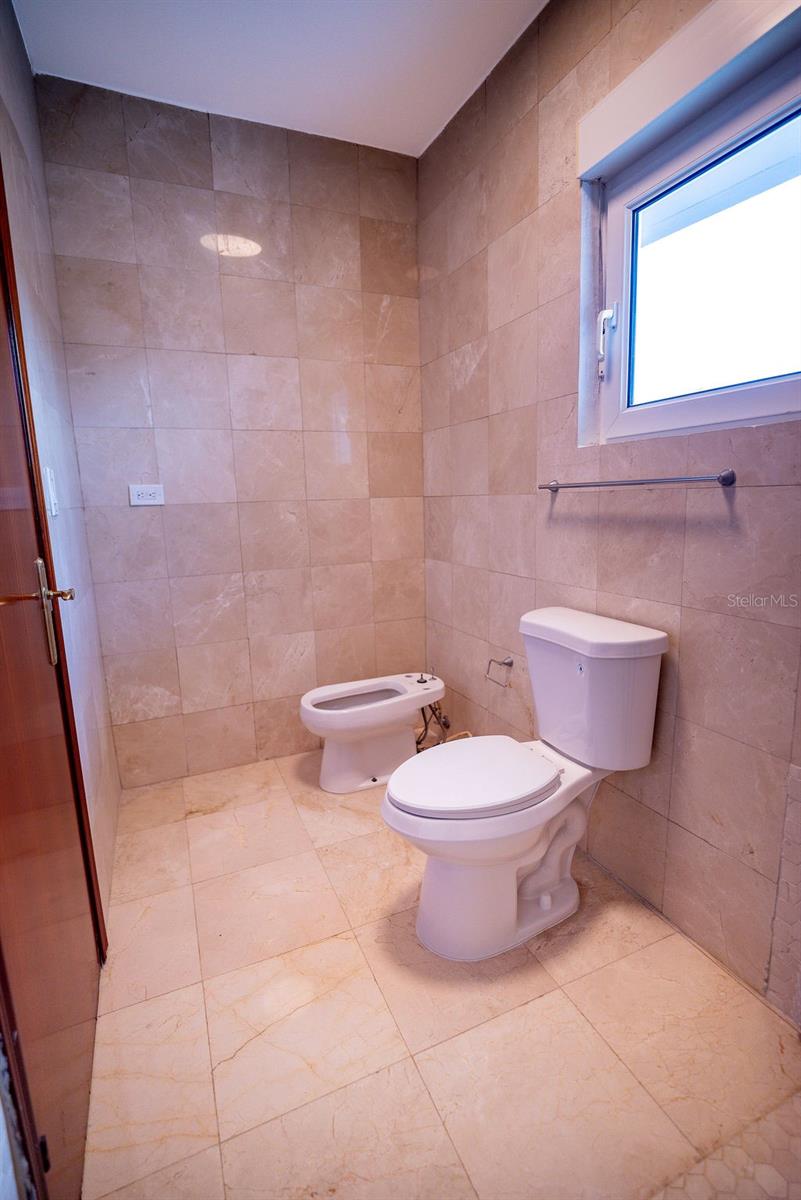 1010 CALLE ORQUID #102