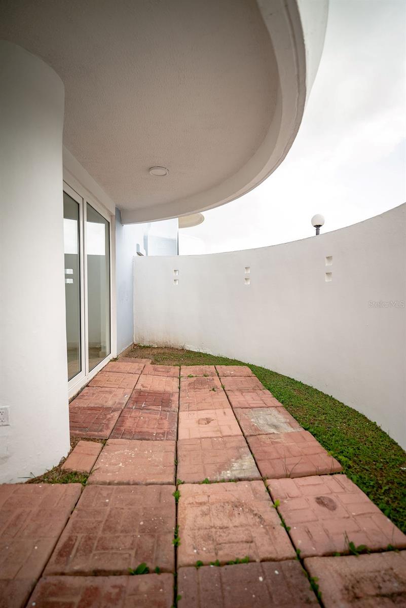 1010 CALLE ORQUID #102