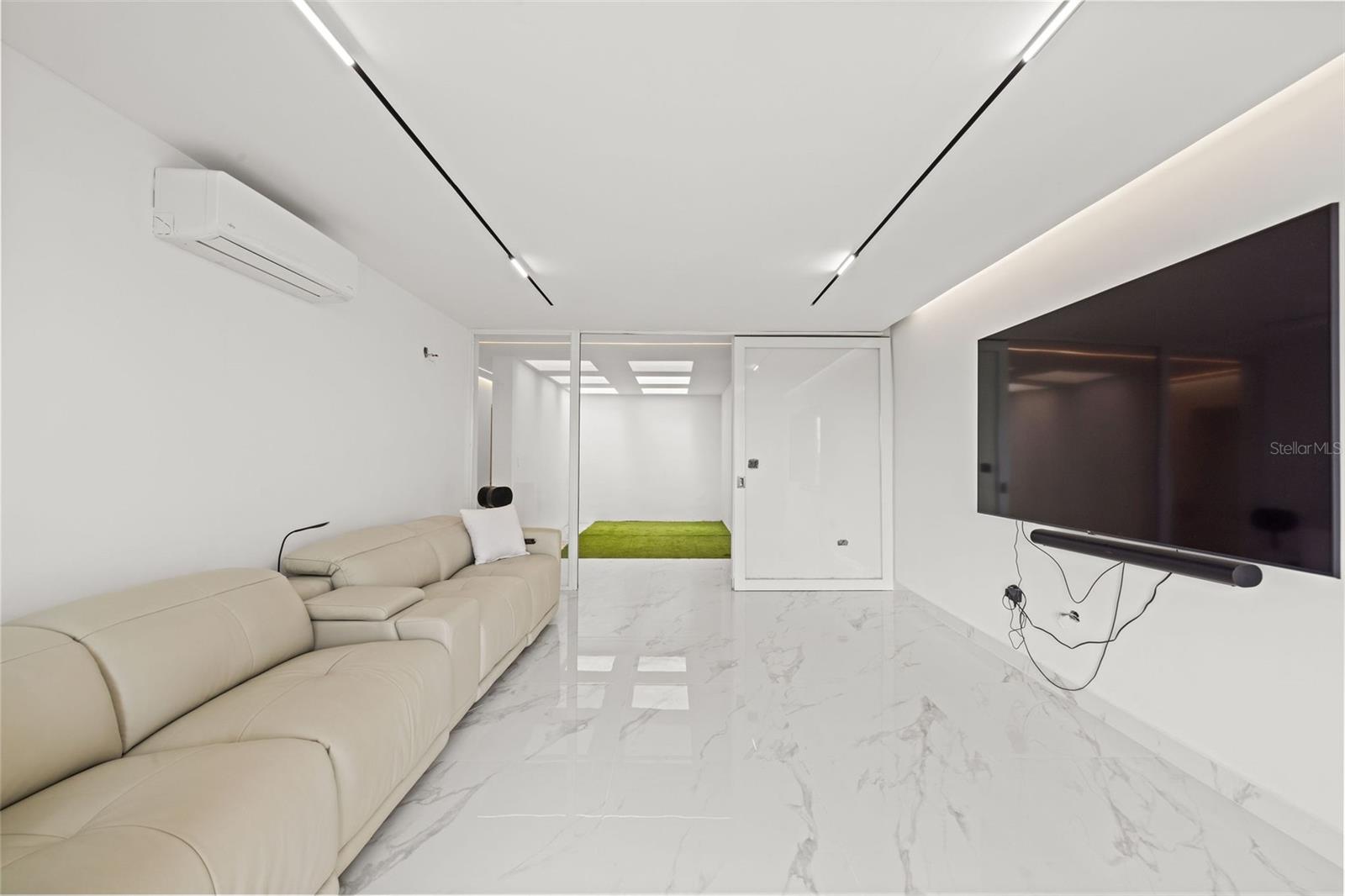 1010 CALLE ORQUID #1106