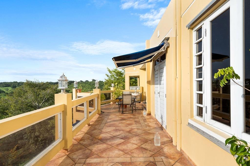 307 Km 4.8 BUYE BO PEDERNALES