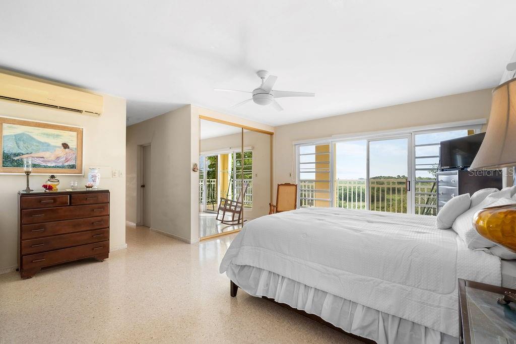 307 Km 4.8 BUYE BO PEDERNALES