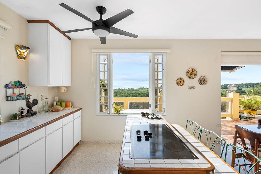 307 Km 4.8 BUYE BO PEDERNALES