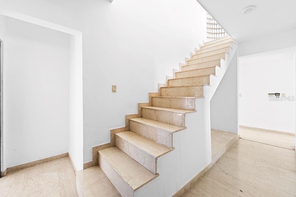 URB. SANTA MARIA 1906 CLL ORQUIDEA