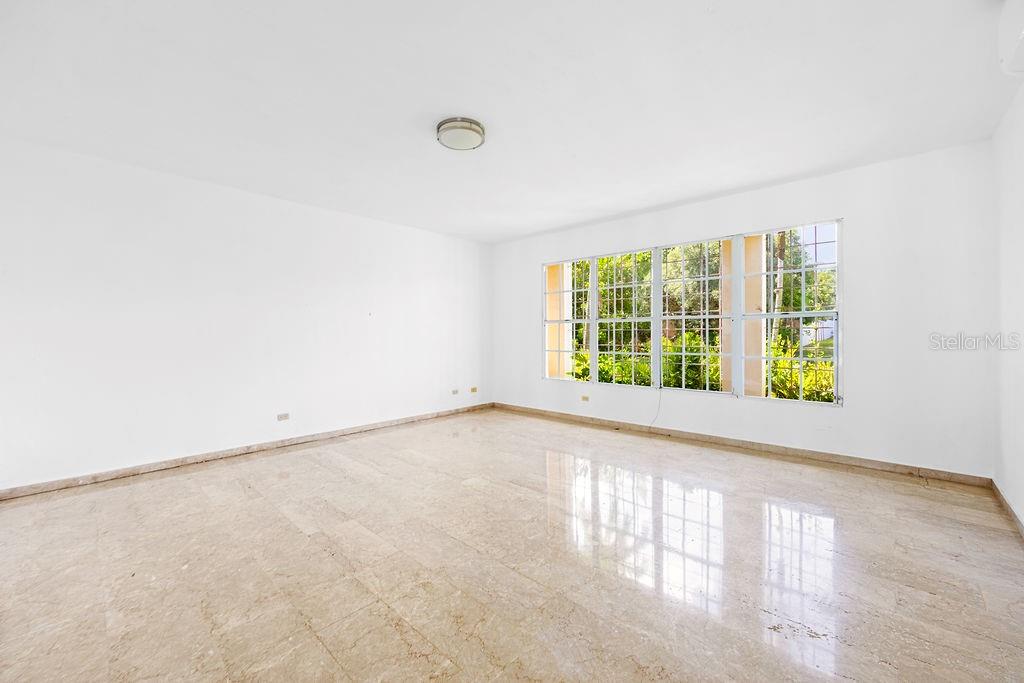 URB. SANTA MARIA 1906 CLL ORQUIDEA