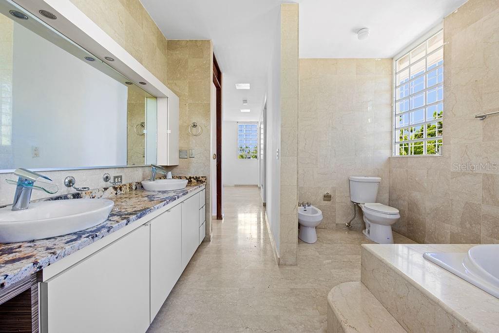 URB. SANTA MARIA 1906 CLL ORQUIDEA