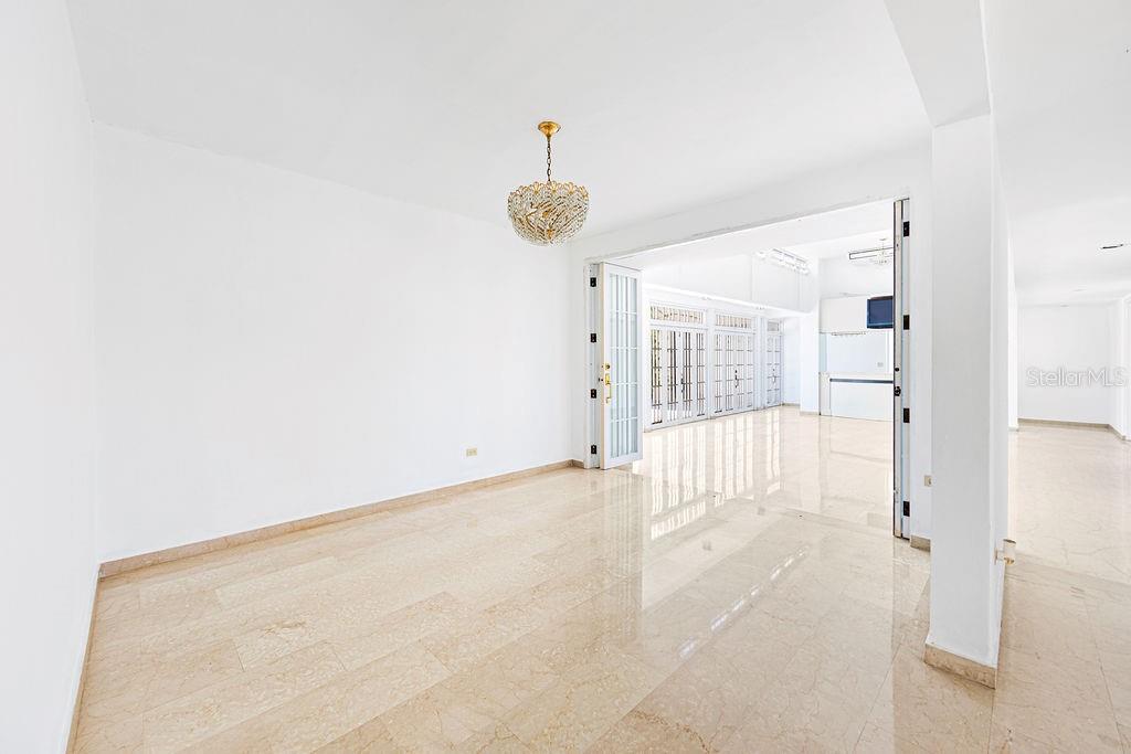 URB. SANTA MARIA 1906 CLL ORQUIDEA