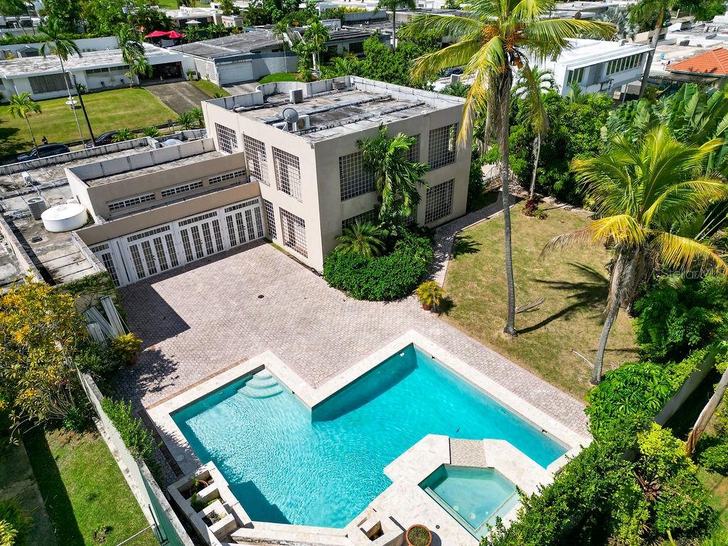 URB. SANTA MARIA 1906 CLL ORQUIDEA