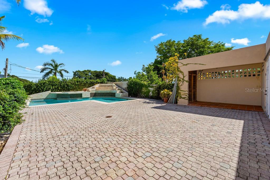 URB. SANTA MARIA 1906 CLL ORQUIDEA