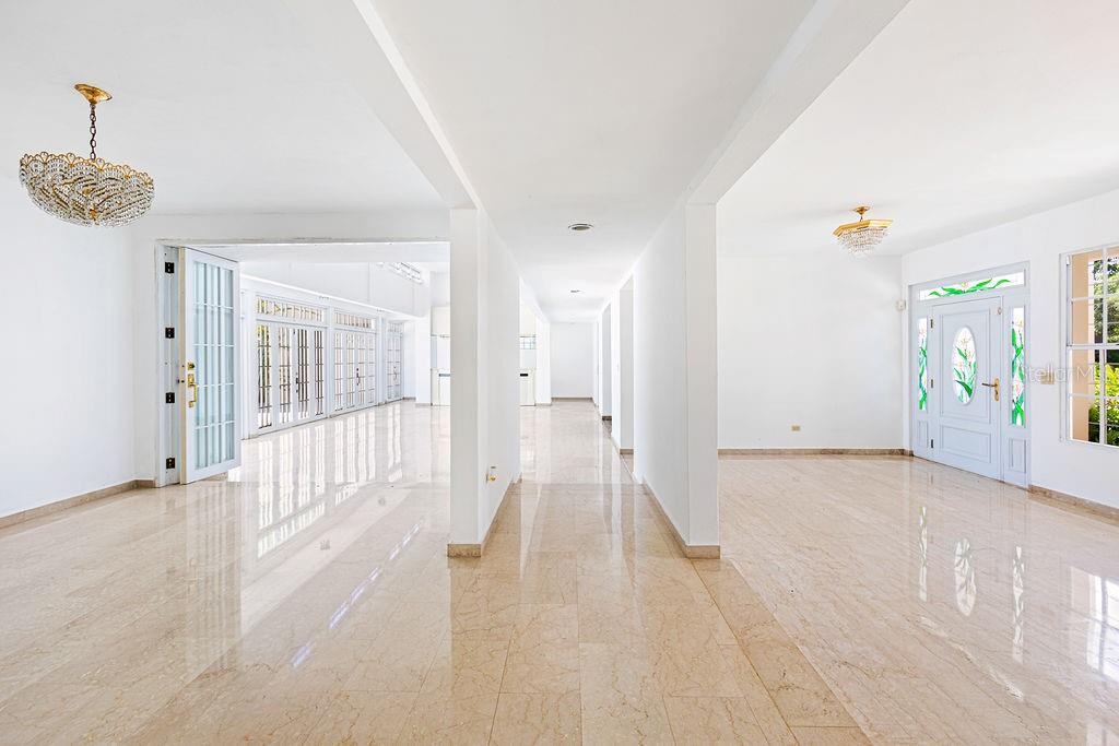 URB. SANTA MARIA 1906 CLL ORQUIDEA