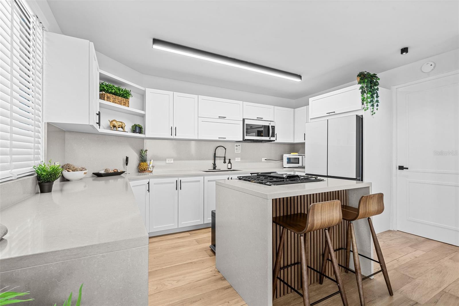 CARR. 2 KM. 94.0 QUINTAS DE CAMUY INT. BO. YEGUADA