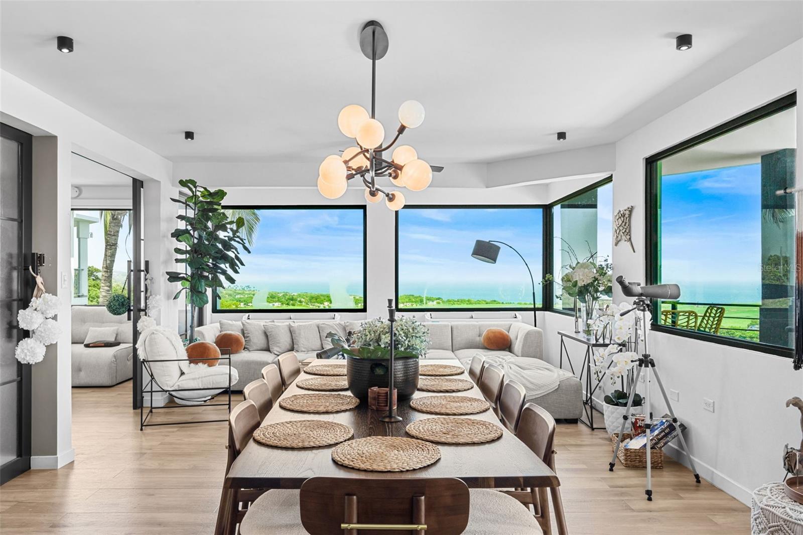 CARR. 2 KM. 94.0 QUINTAS DE CAMUY INT. BO. YEGUADA