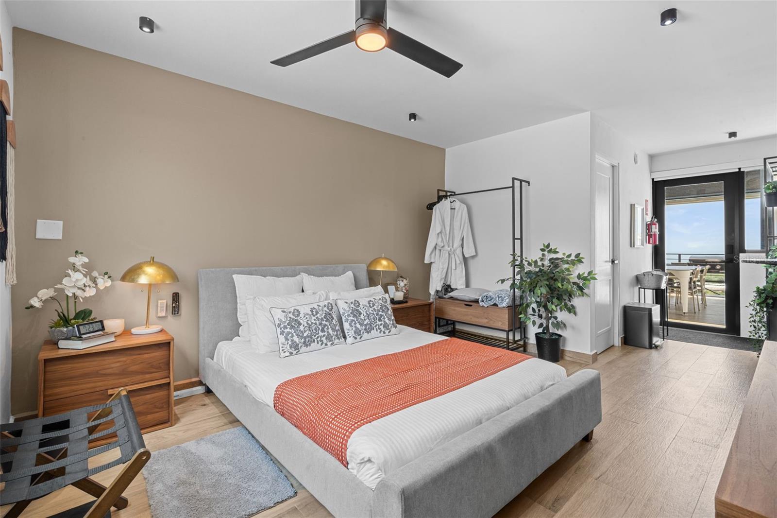 CARR. 2 KM. 94.0 QUINTAS DE CAMUY INT. BO. YEGUADA